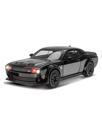 Dodge Challenger SRT Hellcat 1:24 diecast scale model car
