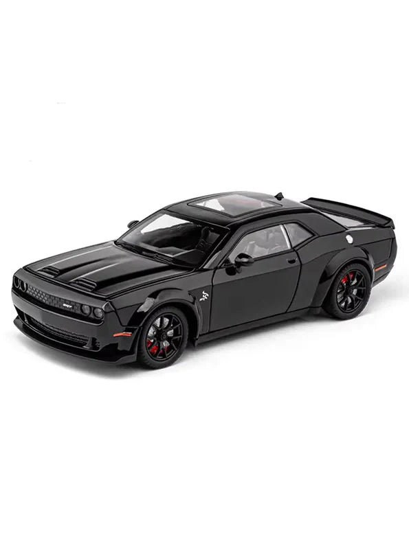 Dodge Challenger SRT Hellcat 1:24 diecast scale model car