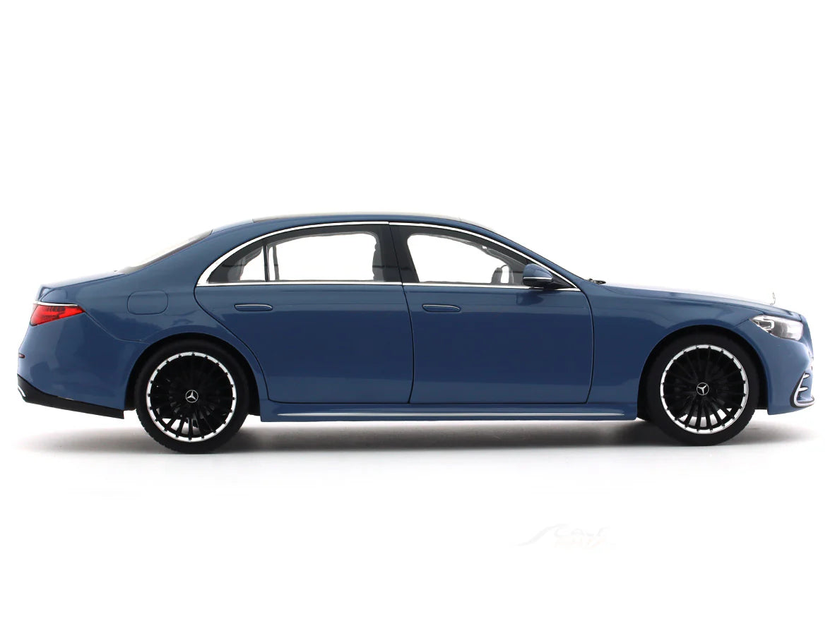 Mercedes-Benz S-class V223 1:18 Scale model