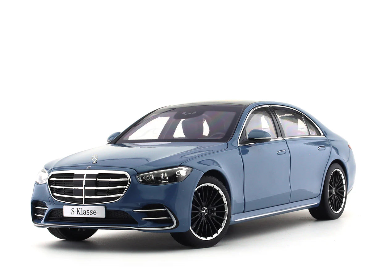 Mercedes-Benz S-class V223 1:18 Scale model
