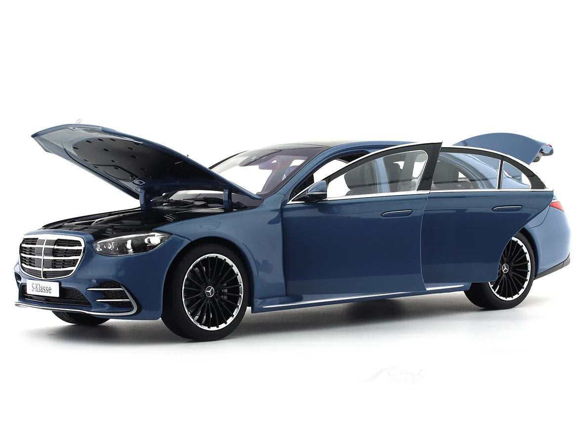 Mercedes-Benz S-class V223 1:18 Scale model