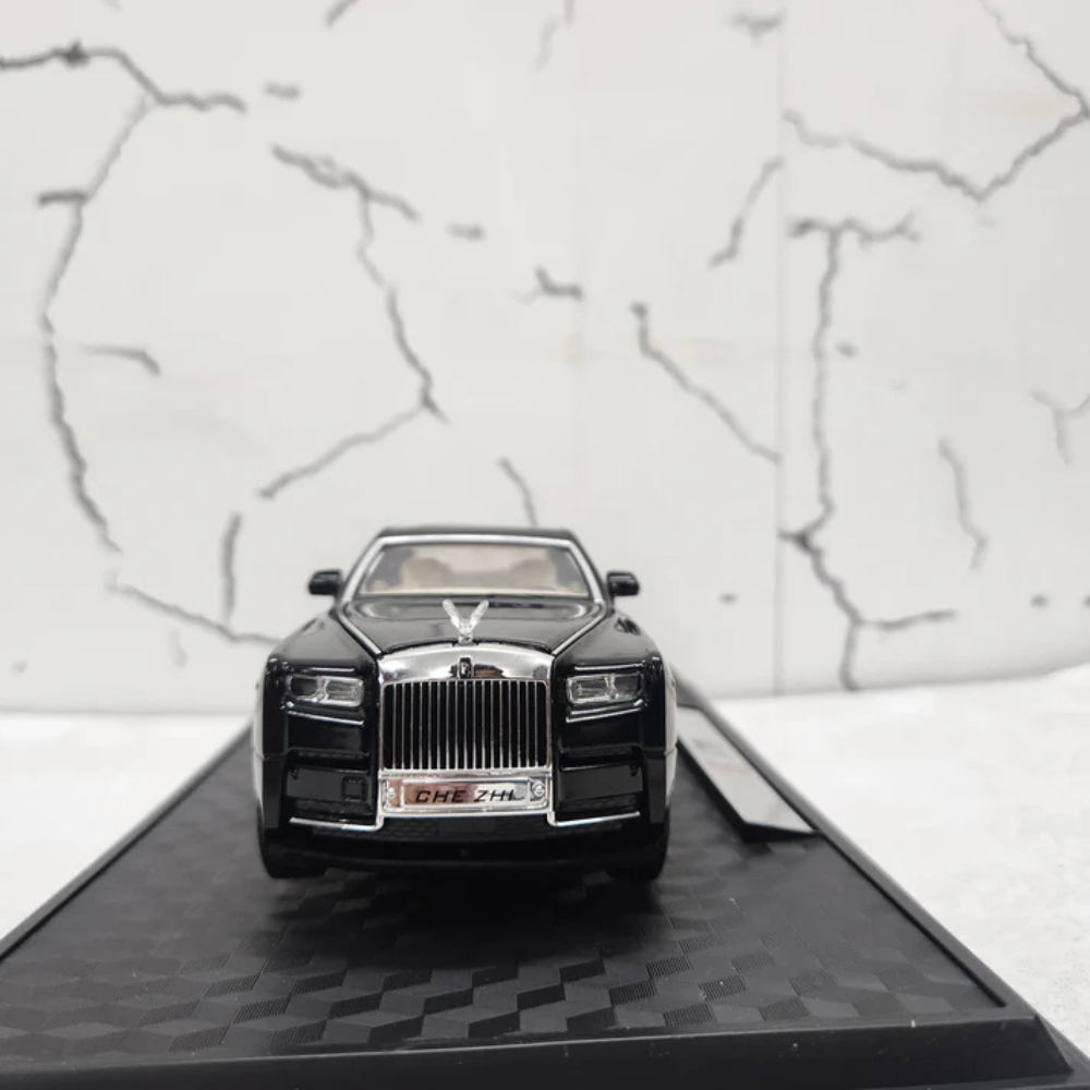Rolls Royce Phantom diecast Car 1:24