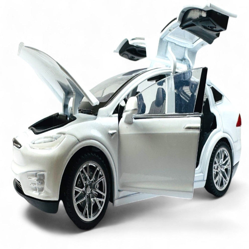 Tesla Model X Complete with Lights and Simulation of Sound scale 1:24