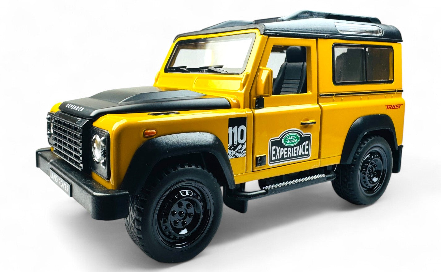 Land Rover Defender Diecast Car | 1:24 Scale Model