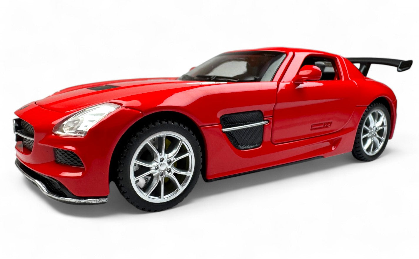 Mercedes-Benz SLS AMG diecast scale model car 1:24