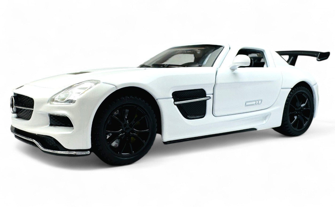 Mercedes-Benz SLS AMG diecast scale model car 1:24