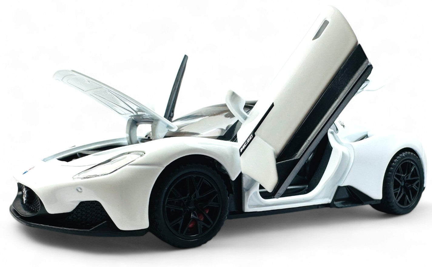 Maserati MC20 Coupe diecast scale model car 1:24
