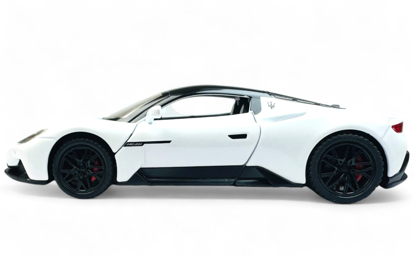 Maserati MC20 Coupe diecast scale model car 1:24
