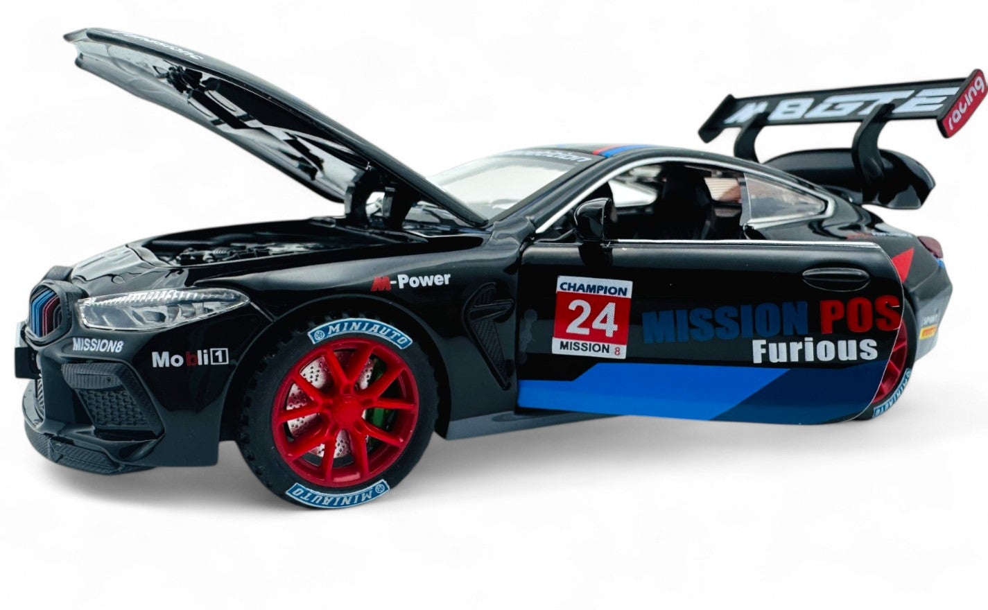 Bmw M8 GTE diecast scale model 1:24