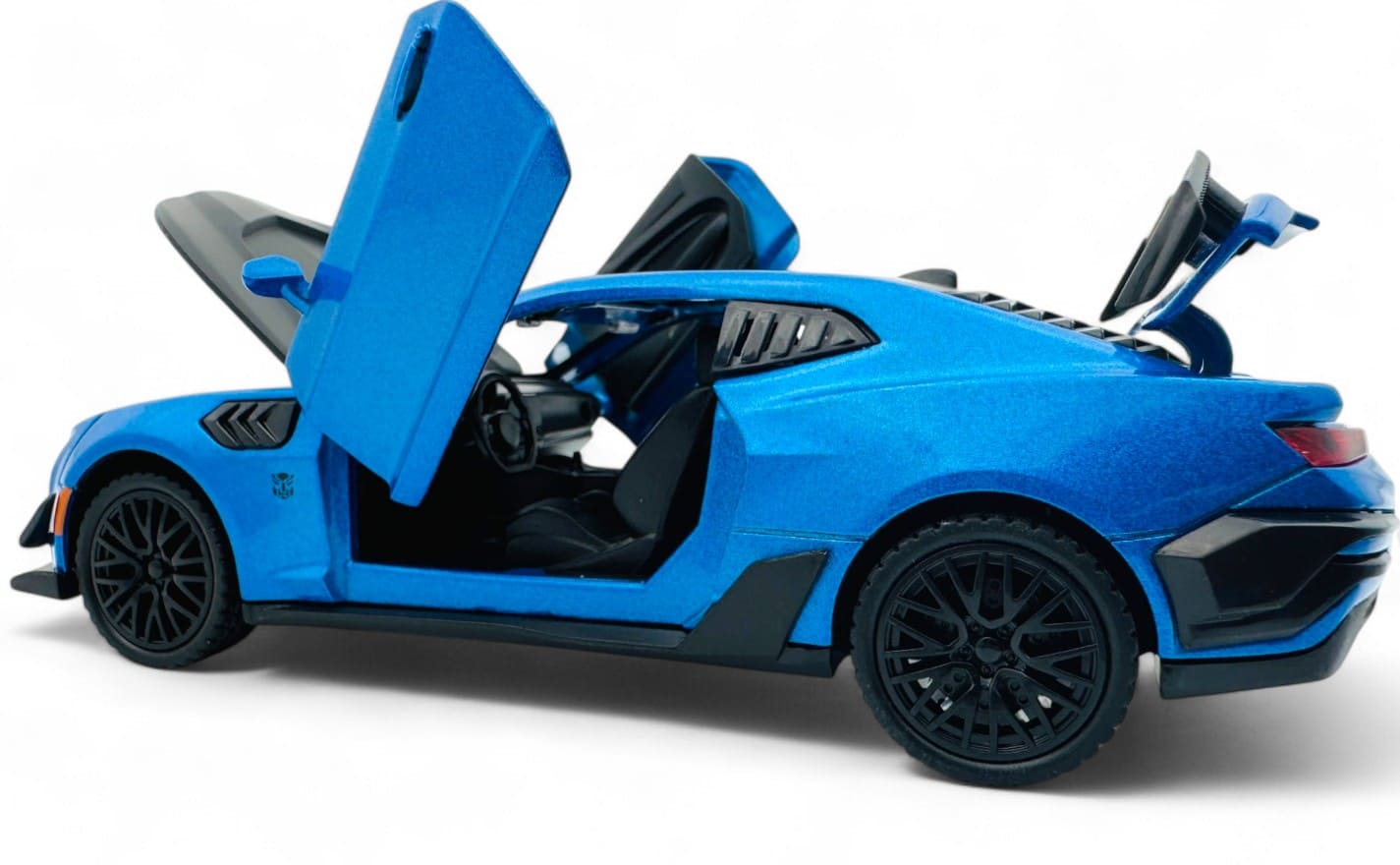 Chevrolet Camaro 2SS diecast scale model 1:24