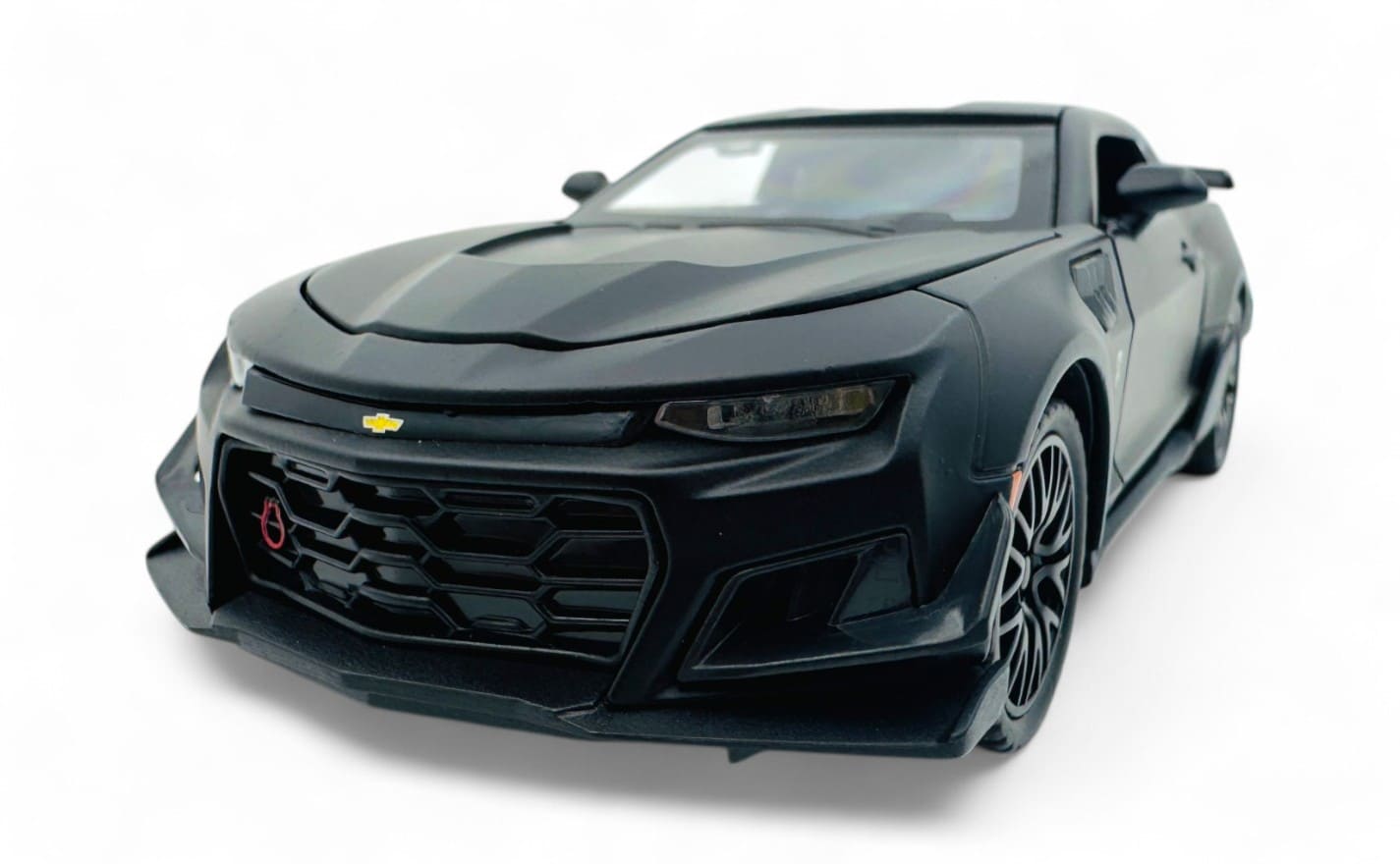 Chevrolet Camaro 2SS diecast scale model 1:24