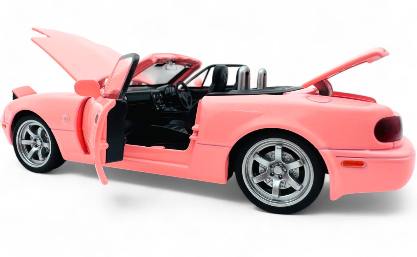 Mazda MX-5 Miata 1990 Convertible diecast scale model  1:24