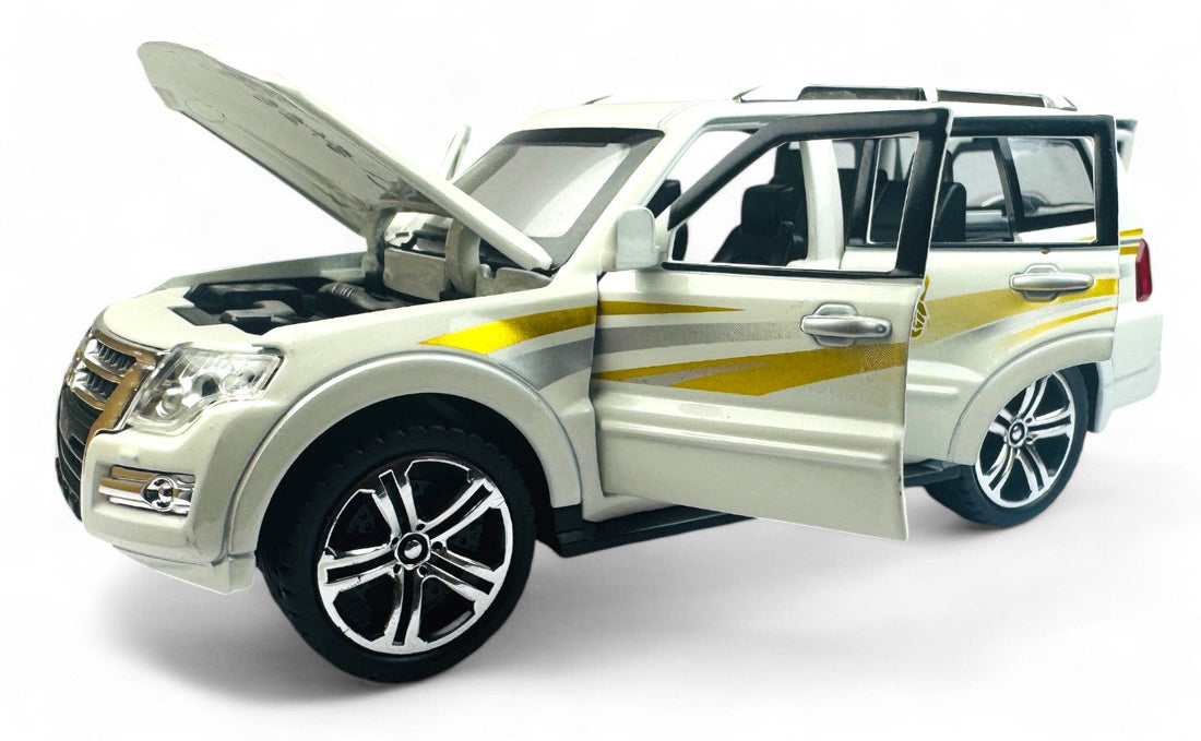 Mitsubishi Pajero diecast scale model car 1:24