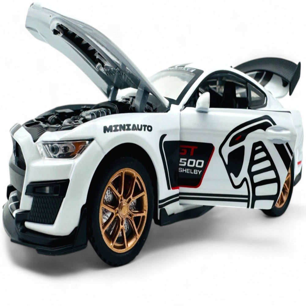 Ford Mustang Shelby GT500  diecast scale model car 1:24