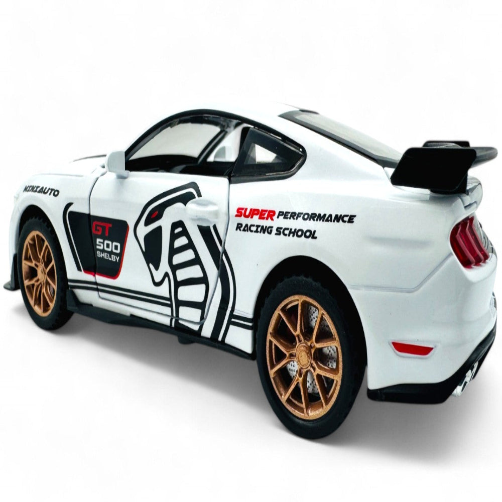 Ford Mustang Shelby GT500  diecast scale model car 1:24