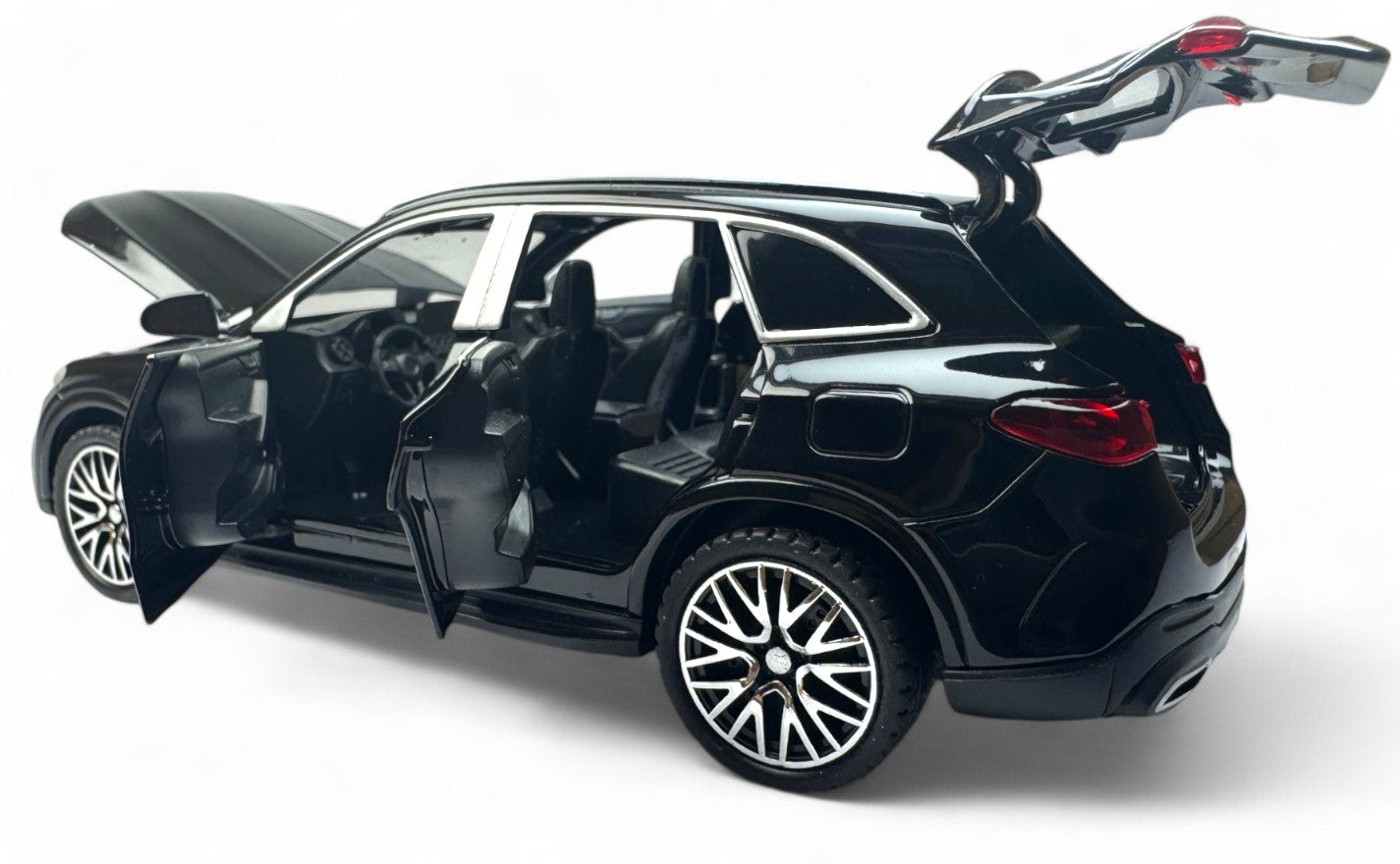 Mercedes-Benz GLS 63 Diecast Car | 1:24 Scale Model