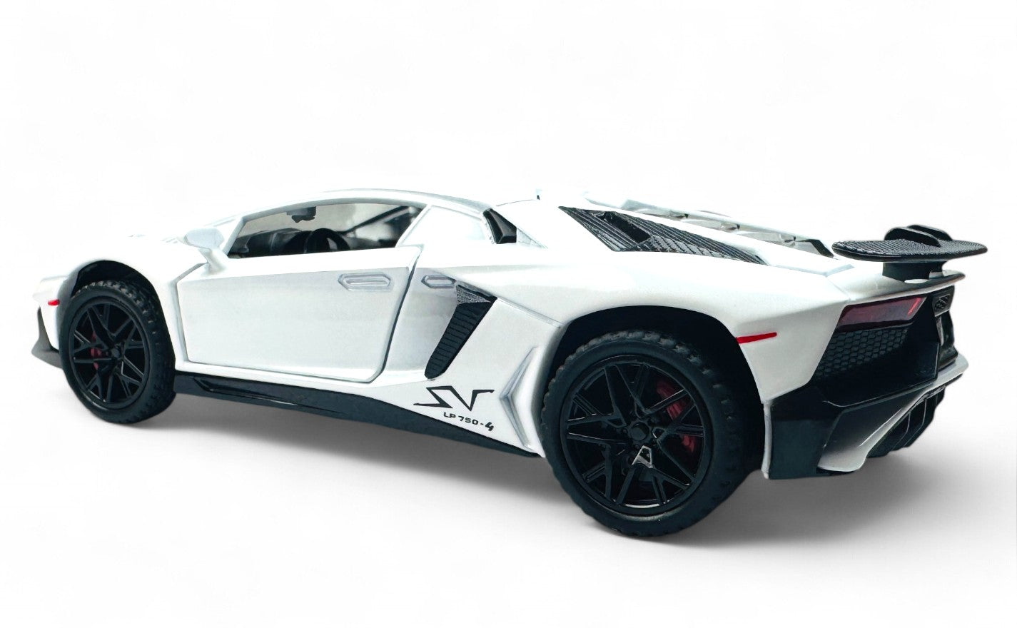 Lamborghini Aventador SVJ 63 Metal Model Diecast Car Scale 1:24
