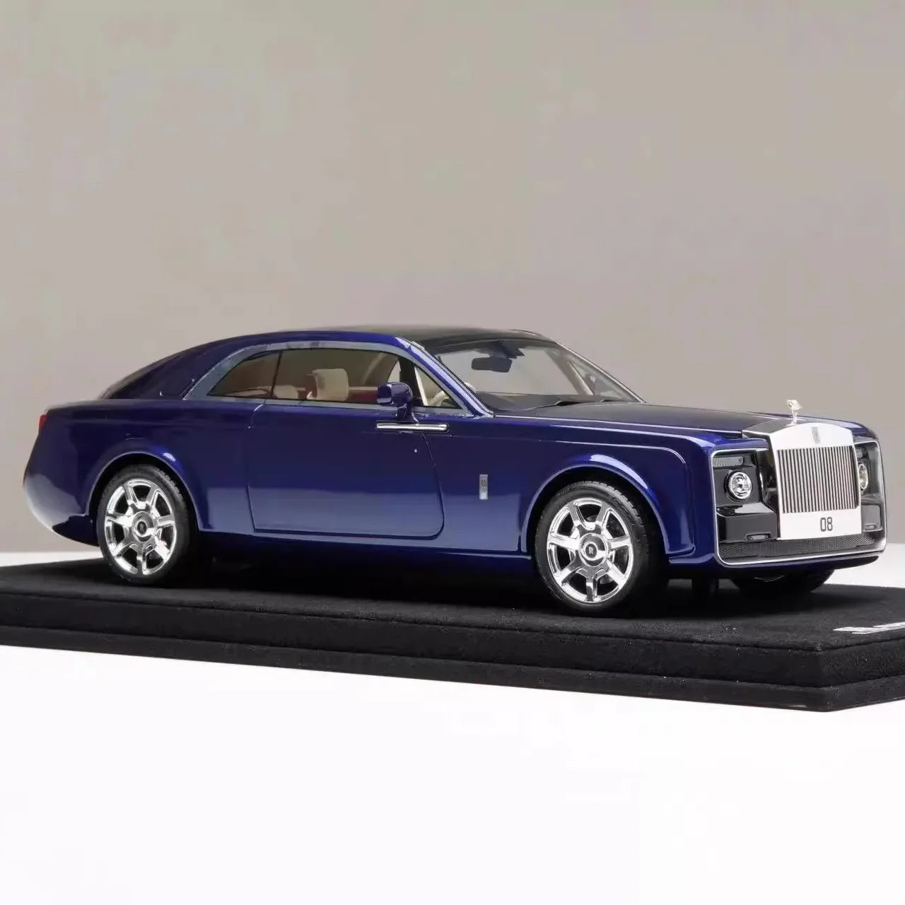 Rolls Royce Swep tail 1:18 diecast scale model