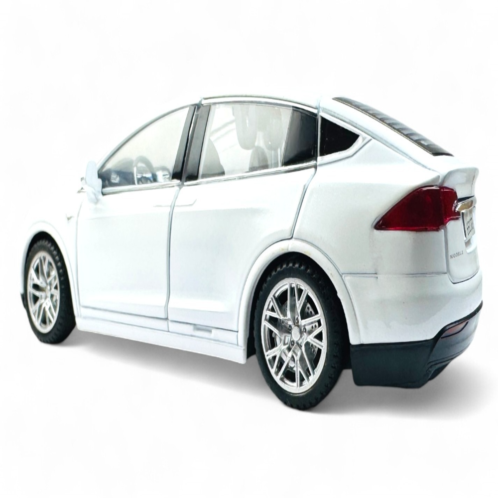 Tesla Model X Complete with Lights and Simulation of Sound scale 1:24